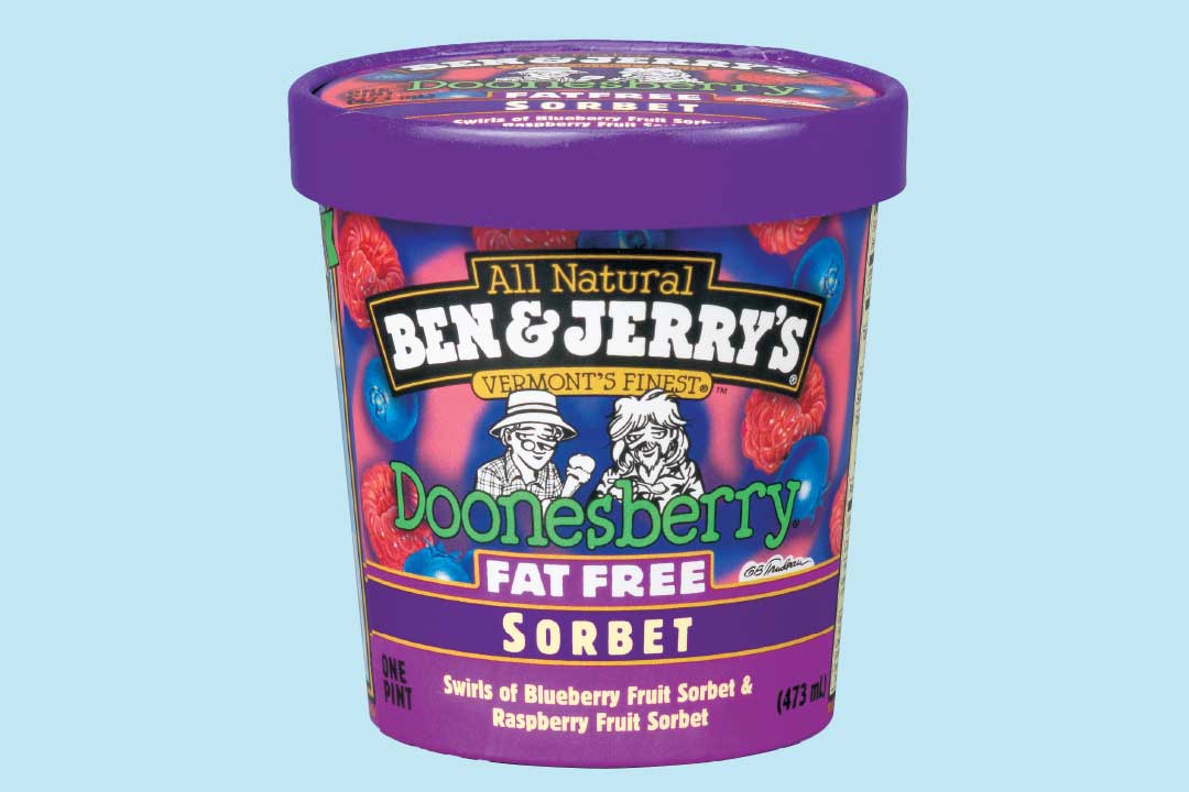 En halvlitersbøtte med Fat Free Doonesberry Sorbet